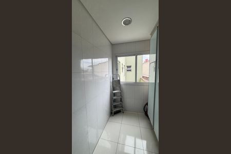 Apartamento à venda com 208m², 3 quartos e 2 vagas Apartamento à venda com 208m², 3 quartos e 2 vagasCozinha