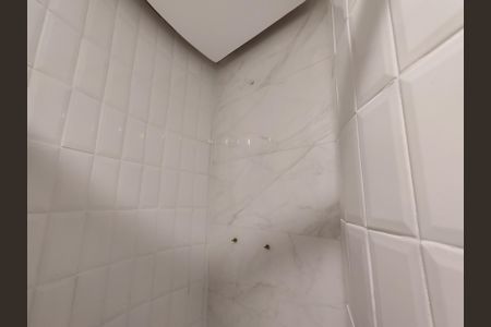 Apartamento para alugar com 208m², 3 quartos e 2 vagas Apartamento para alugar com 208m², 3 quartos e 2 vagasBanheiro social