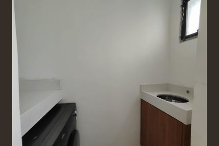 Apartamento para alugar com 208m², 3 quartos e 2 vagas Apartamento para alugar com 208m², 3 quartos e 2 vagasÁrea de Serviço