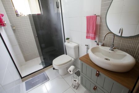 Casa à venda com 700m², 6 quartos e 6 vagasBanheiro Social 1