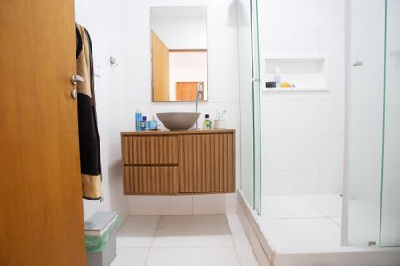 Casa à venda com 700m², 6 quartos e 6 vagasBanheiro Social 2