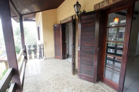 Casa à venda com 700m², 6 quartos e 6 vagasVaranda da Sala 