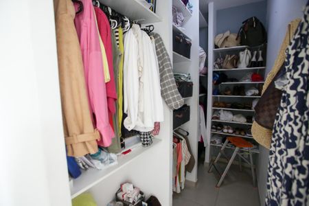 Casa à venda com 700m², 6 quartos e 6 vagasCloset da Suíte 1