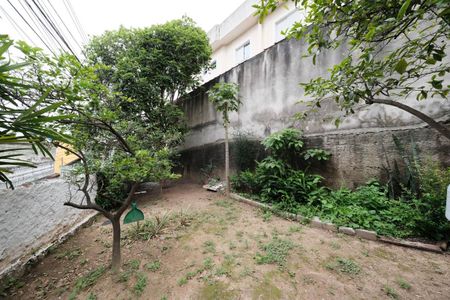 Casa para alugar com 150m², 2 quartos e 2 vagasQuintal