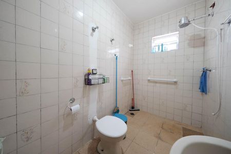 Casa para alugar com 150m², 2 quartos e 2 vagasBanheiro