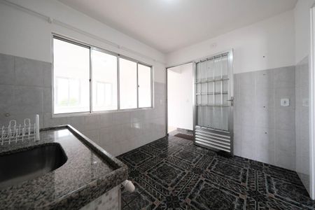 Casa para alugar com 150m², 2 quartos e 2 vagasCozinha 1