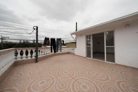 Casa para alugar com 150m², 2 quartos e 2 vagasVaranda