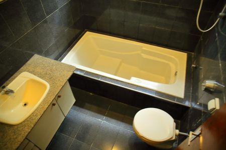 Casa à venda com 120m², 2 quartos e 2 vagasBanheiro (Casa 1) 