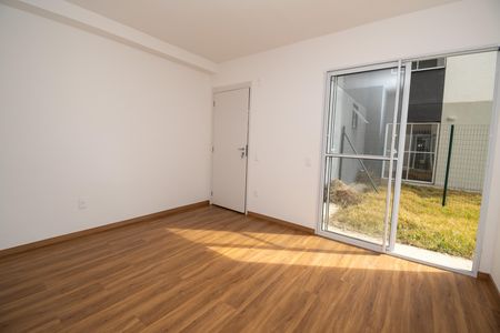 Sala de apartamento para alugar com 2 quartos, 167m² em Colonial, Contagem