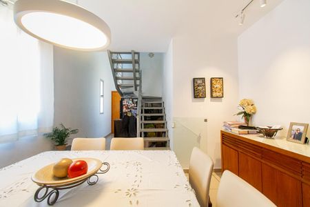 Apartamento à venda com 167m², 2 quartos e 3 vagasSala