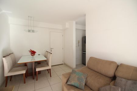 Sala de apartamento à venda com 2 quartos, 54m² em Jacarepaguá, Rio de Janeiro