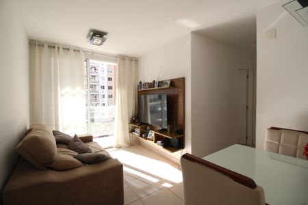 Sala de apartamento à venda com 2 quartos, 54m² em Jacarepaguá, Rio de Janeiro