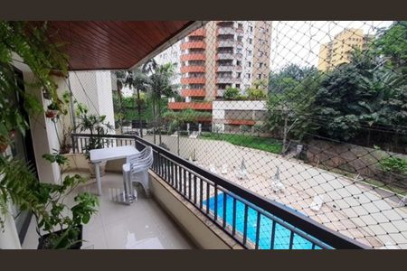 Apartamento à venda com 179m², 4 quartos e 3 vagasFoto 01