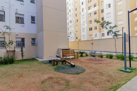 Apartamento para alugar com 40m², 2 quartos e sem vagaÁrea comum - Playground