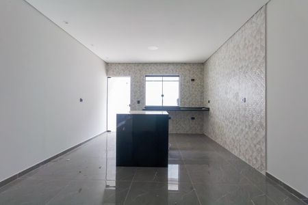 Casa à venda com 150m², 3 quartos e 2 vagas Casa à venda com 150m², 3 quartos e 2 vagasCozinha