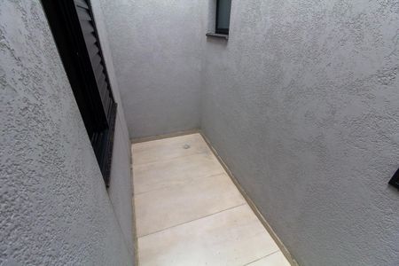 Casa à venda com 150m², 3 quartos e 2 vagas Casa à venda com 150m², 3 quartos e 2 vagasJardim de Inverno