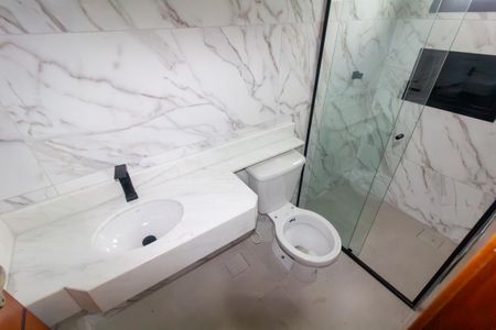 Casa à venda com 150m², 3 quartos e 2 vagas Casa à venda com 150m², 3 quartos e 2 vagasBanheiro 2