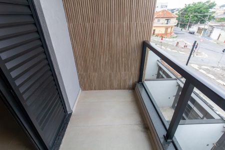 Casa à venda com 150m², 3 quartos e 2 vagas Casa à venda com 150m², 3 quartos e 2 vagasSacada