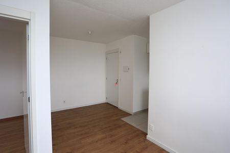 sala de apartamento para alugar com 2 quartos, 42m² em Jardim Monte Alegre, Taboão da Serra