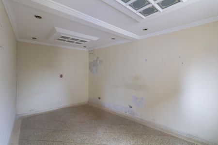 Casa à venda com 390m², 12 quartos e 8 vagas Casa à venda com 390m², 12 quartos e 8 vagasQuarto 4