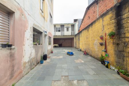 Casa à venda com 390m², 12 quartos e 8 vagas Casa à venda com 390m², 12 quartos e 8 vagasQuintal