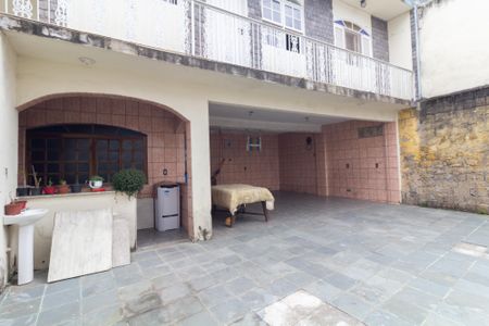 Casa à venda com 390m², 12 quartos e 8 vagas Casa à venda com 390m², 12 quartos e 8 vagasQuintal