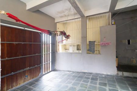 Casa à venda com 390m², 12 quartos e 8 vagas Casa à venda com 390m², 12 quartos e 8 vagasGaragem