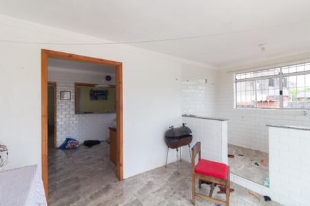 Casa à venda com 390m², 12 quartos e 8 vagas Casa à venda com 390m², 12 quartos e 8 vagasCozinha 4