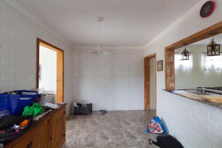 Casa à venda com 390m², 12 quartos e 8 vagas Casa à venda com 390m², 12 quartos e 8 vagasCozinha 4