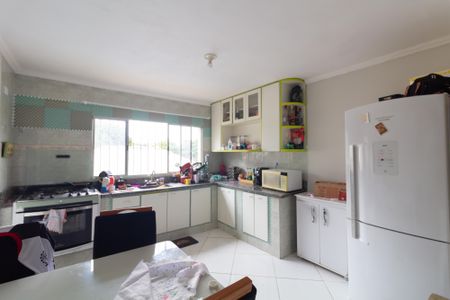 Casa à venda com 390m², 12 quartos e 8 vagas Casa à venda com 390m², 12 quartos e 8 vagasCozinha 3