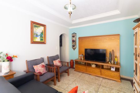 Casa à venda com 390m², 12 quartos e 8 vagas Casa à venda com 390m², 12 quartos e 8 vagasSala 1