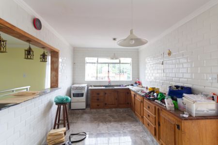 Casa à venda com 390m², 12 quartos e 8 vagas Casa à venda com 390m², 12 quartos e 8 vagasCozinha 4