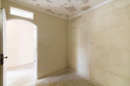 Casa à venda com 390m², 12 quartos e 8 vagas Casa à venda com 390m², 12 quartos e 8 vagasQuarto 5