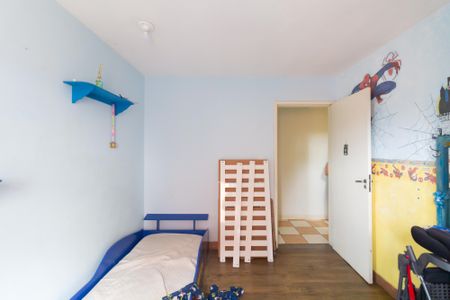 Casa à venda com 390m², 12 quartos e 8 vagas Casa à venda com 390m², 12 quartos e 8 vagasQuarto 8