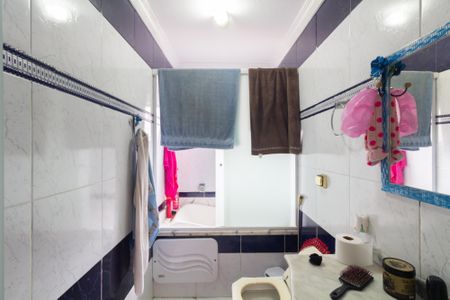 Casa à venda com 390m², 12 quartos e 8 vagas Casa à venda com 390m², 12 quartos e 8 vagasBanheiro 5