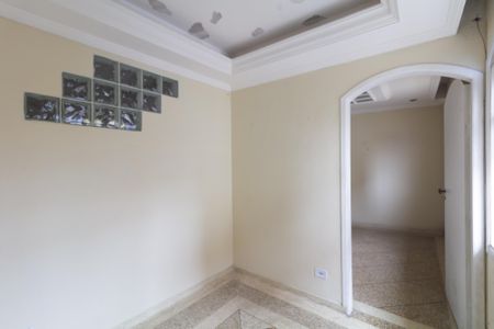 Casa à venda com 390m², 12 quartos e 8 vagas Casa à venda com 390m², 12 quartos e 8 vagasSala 2