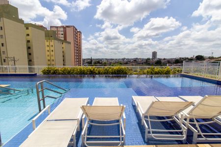 Apartamento à venda com 88m², 3 quartos e 2 vagas Apartamento à venda com 88m², 3 quartos e 2 vagasÁrea comum - Piscina