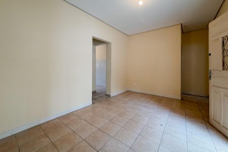 Casa à venda com 240m², 4 quartos e 2 vagasSala