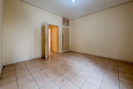 Casa à venda com 240m², 4 quartos e 2 vagasQuarto 2