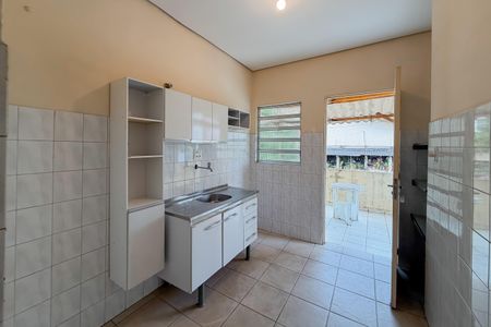 Casa à venda com 240m², 4 quartos e 2 vagasCozinha