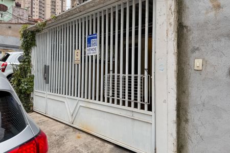 Casa à venda com 240m², 4 quartos e 2 vagasFachada