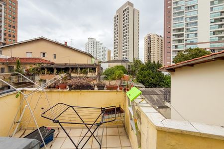 Casa à venda com 240m², 4 quartos e 2 vagasCasa 2 - Área Externa