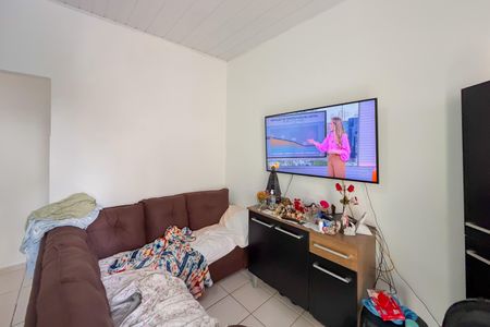 Casa à venda com 240m², 4 quartos e 2 vagasCasa 2 - Sala
