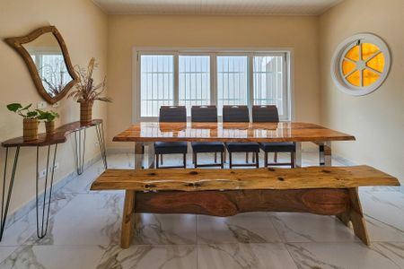 Casa para alugar com 150m², 3 quartos e 4 vagasSala