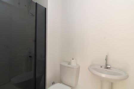 Apartamento para alugar com 31m², 2 quartos e sem vaga Apartamento para alugar com 31m², 2 quartos e sem vagaBanheiro