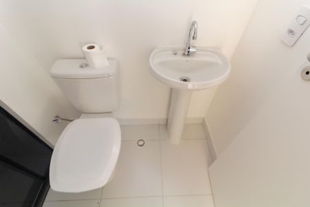 Apartamento para alugar com 31m², 2 quartos e sem vaga Apartamento para alugar com 31m², 2 quartos e sem vagaBanheiro