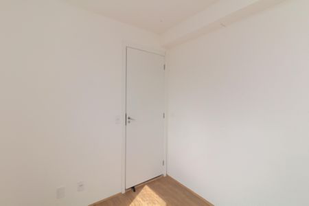 Quarto 1 de apartamento para alugar com 2 quartos, 31m² em Vila Carmosina, São Paulo