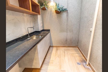 Casa de condomínio à venda com 100m², 2 quartos e 1 vaga Casa de condomínio à venda com 100m², 2 quartos e 1 vagaÁrea de Serviço