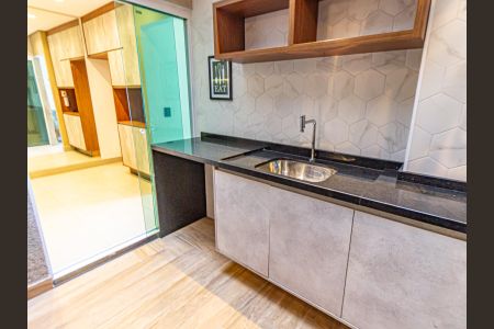 Casa de condomínio à venda com 100m², 2 quartos e 1 vaga Casa de condomínio à venda com 100m², 2 quartos e 1 vagaÁrea de Serviço