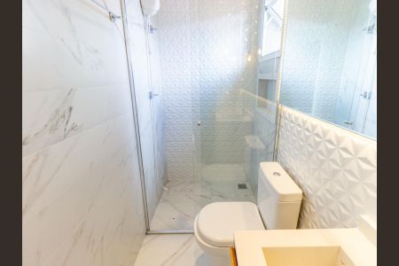 Casa de condomínio à venda com 100m², 2 quartos e 1 vaga Casa de condomínio à venda com 100m², 2 quartos e 1 vagaBanheiro da Suíte 1